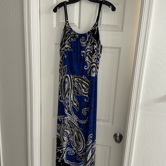 White House Black Market Blue and Black Sleeveless Maxi Sundress - Picture 1 of 7